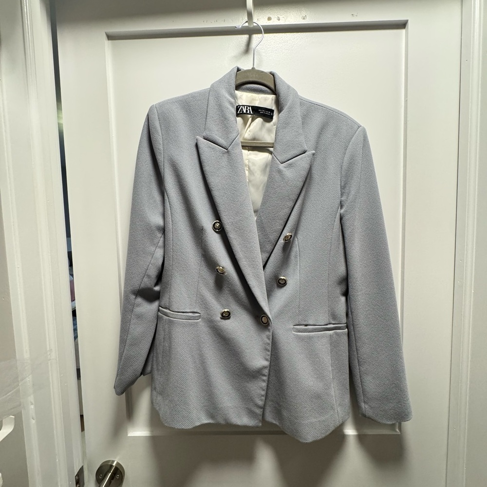 Zara Baby Blue Gray Blazer with Structured Shoulders